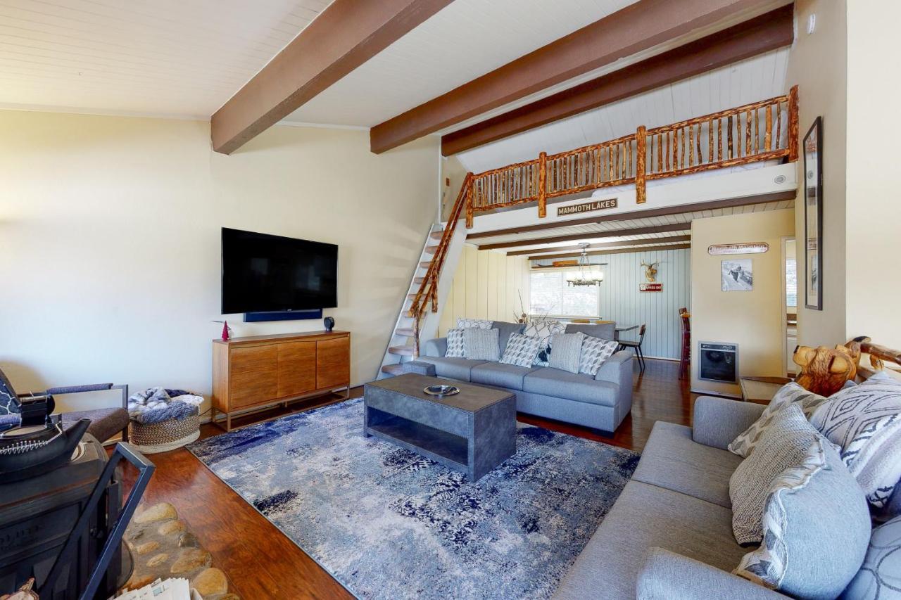 Вилла Sierra Manor Escape Маммот Лейкс Номер фото