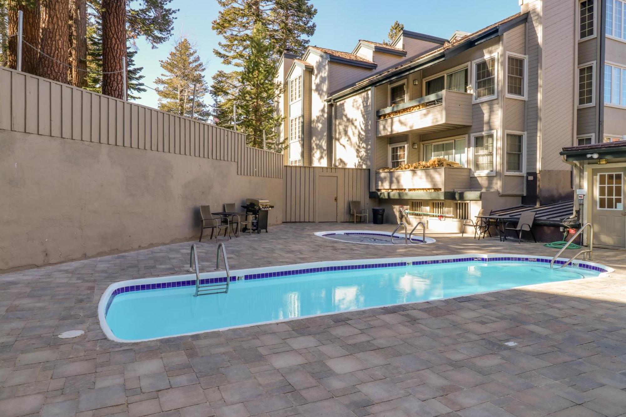 Вилла Sierra Manor Escape Маммот Лейкс Номер фото